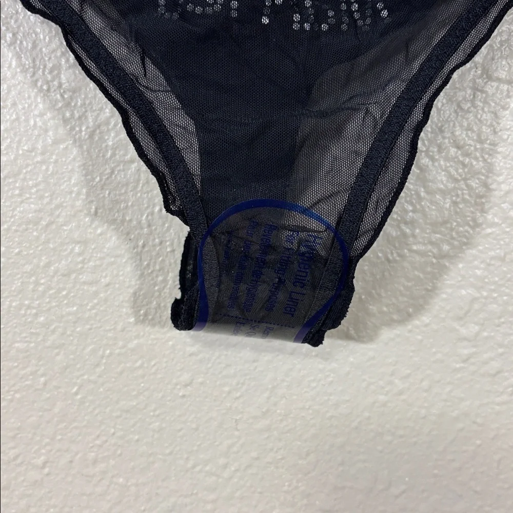 NWOT Secret Treasures Bride/Bridal Wedding Panties Size 7 “Just Married” “Mrs”